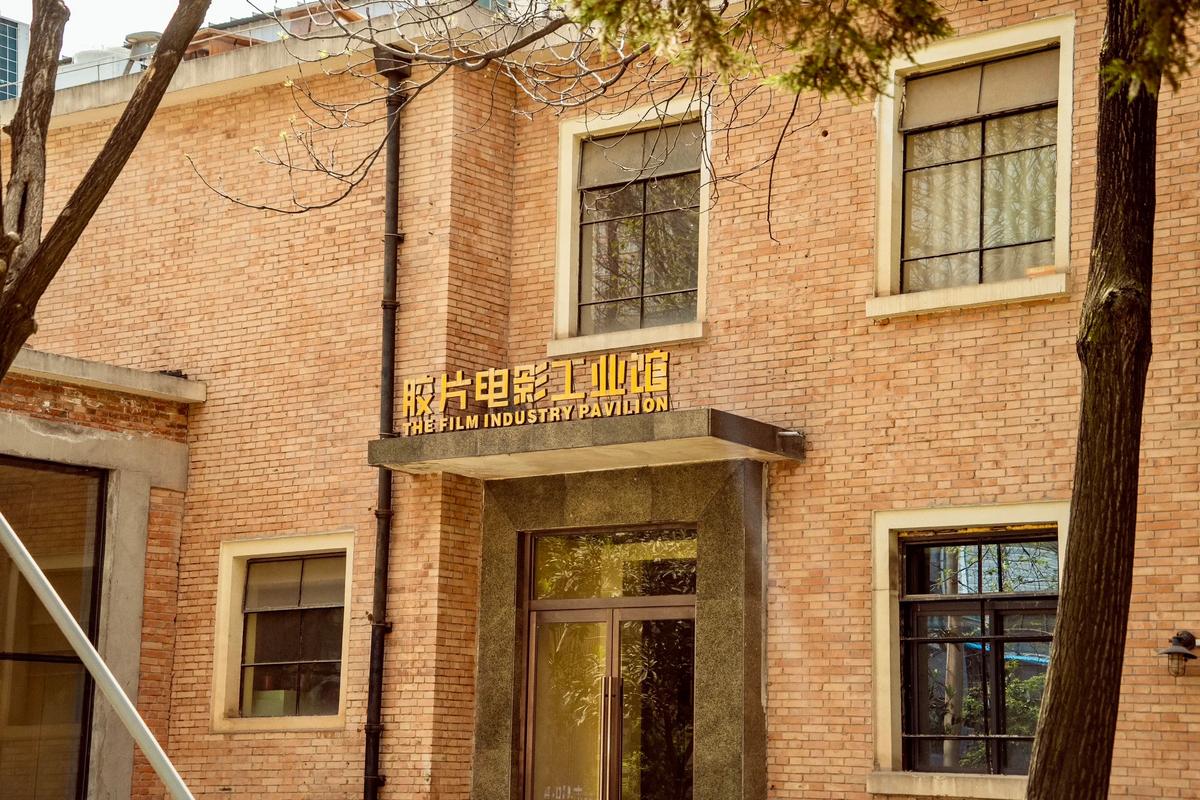 家庭私人影院投影的相关介绍