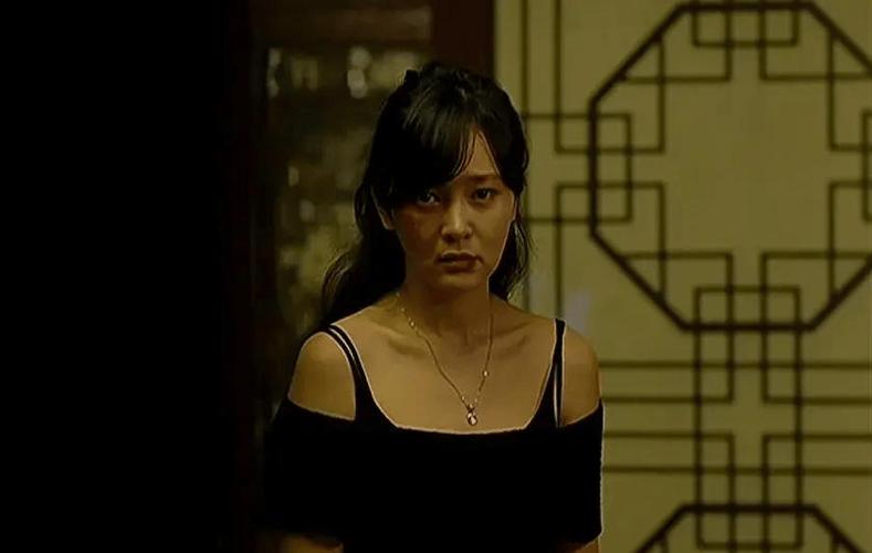 美女很黄很色国产av的相关介绍
