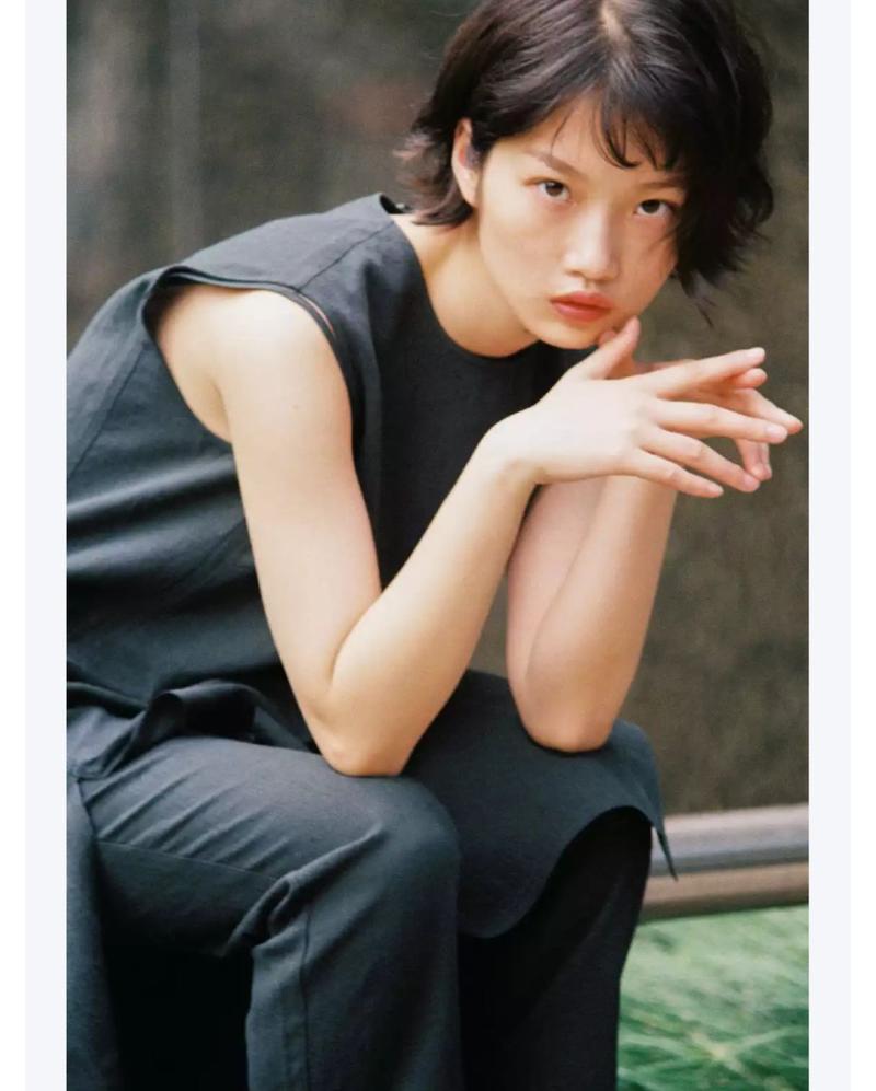 18女生免费观看的相关介绍