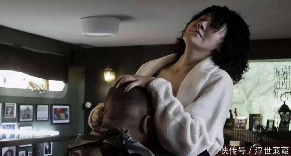 性感美女被男生狂插的动图的相关介绍