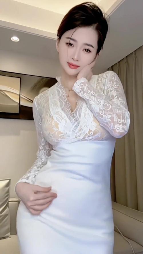 欧美女星大尺度图片的相关介绍