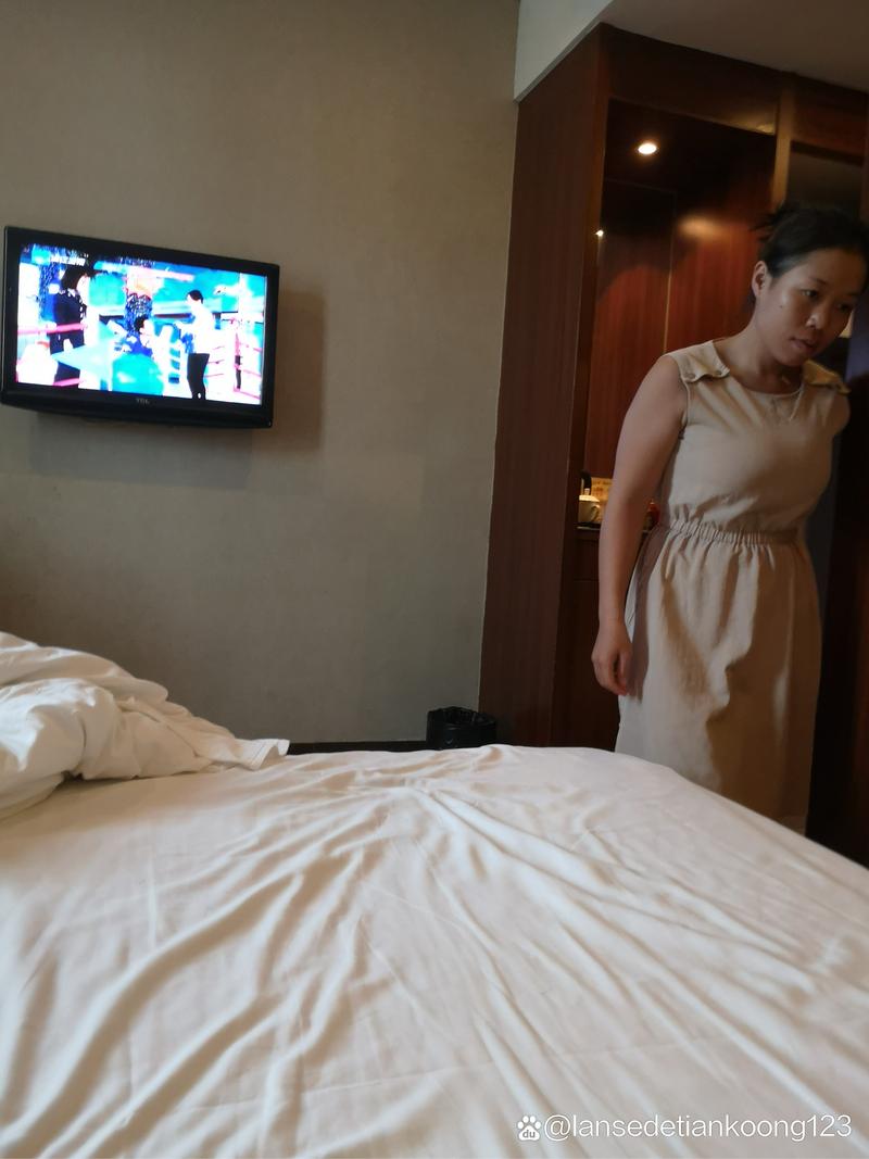 成年人亚洲毛片的相关介绍