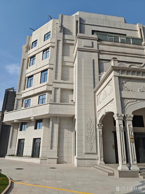 安妮海瑟薇大尺度写真的相关介绍