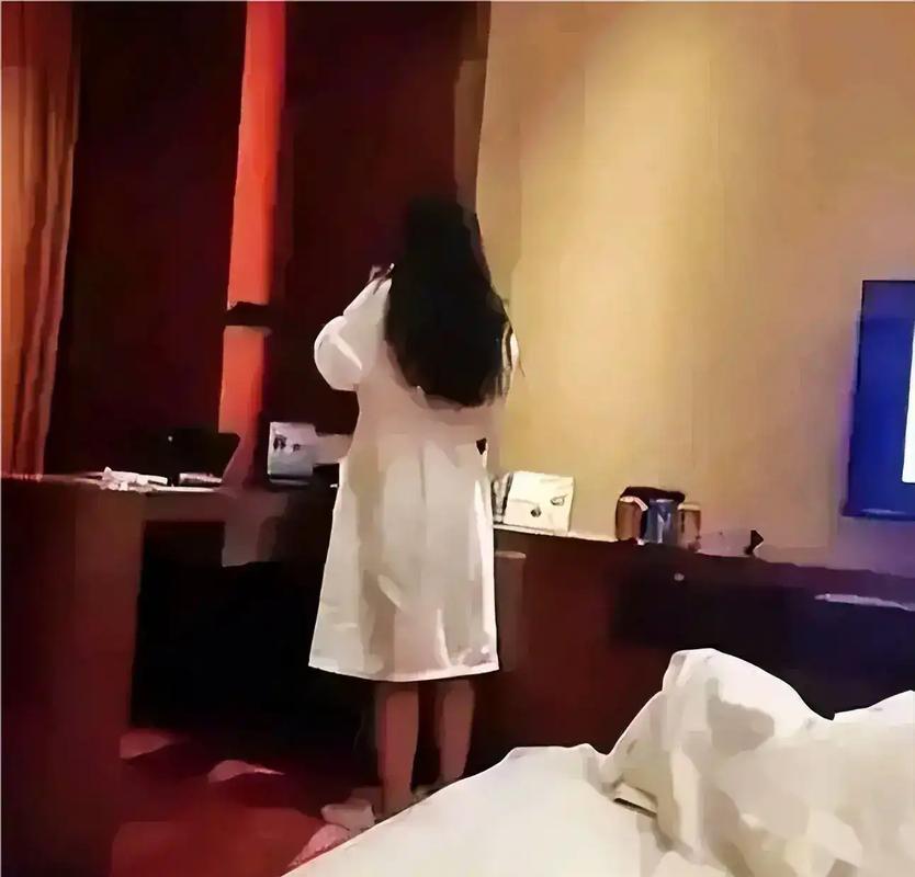 意大利伦理免费的相关介绍