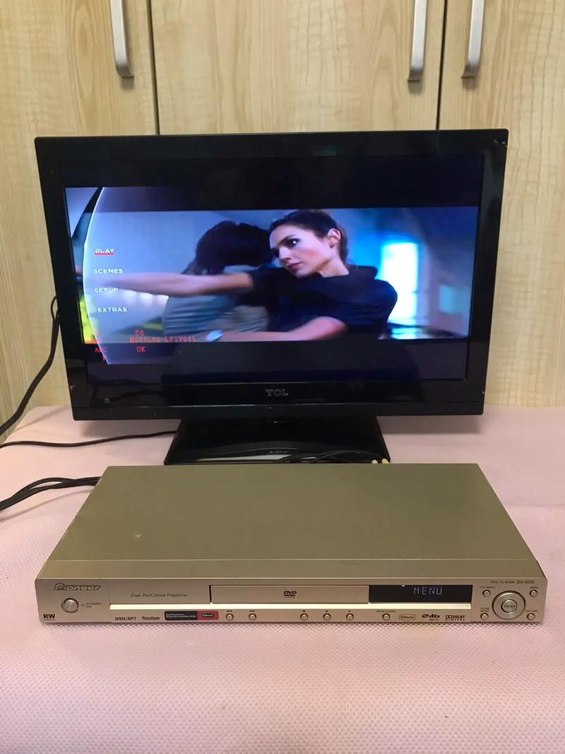 和美女老师啪啪的相关介绍