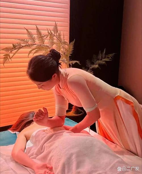 丰乳肥臀毛片的相关介绍