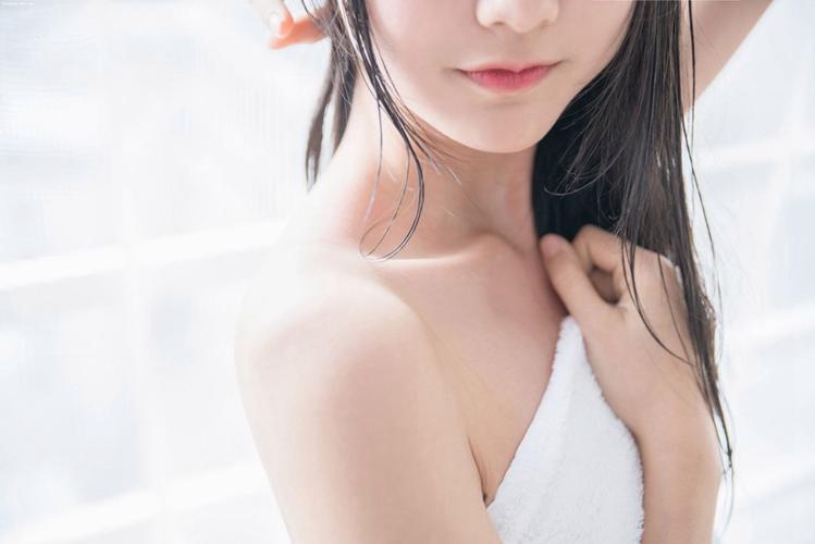 久久:熟妇少妇亚洲精品的相关介绍