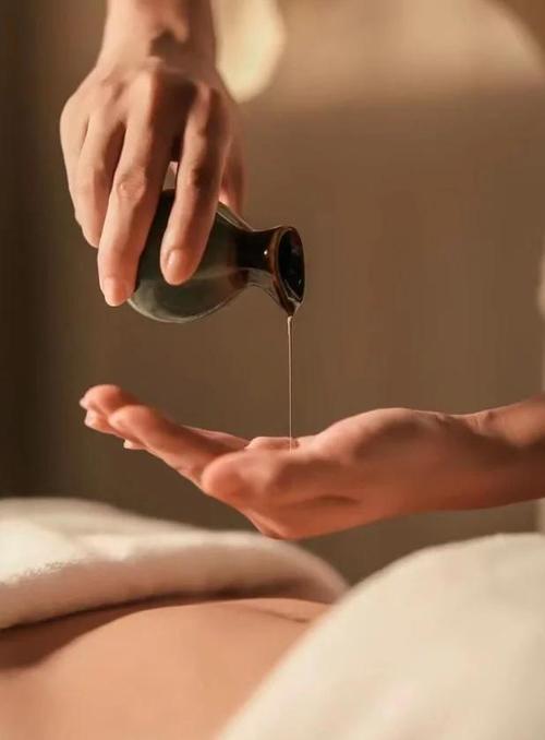 黑丝好色av的相关介绍
