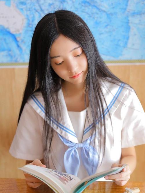中出av哺乳少妇的相关介绍
