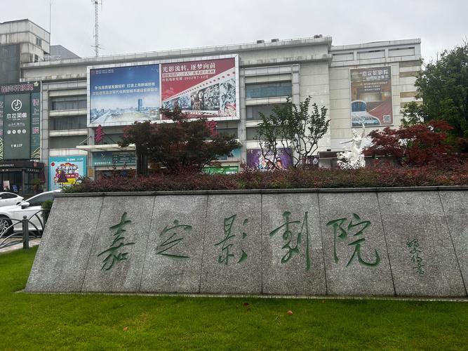 在线av丝袜的相关介绍