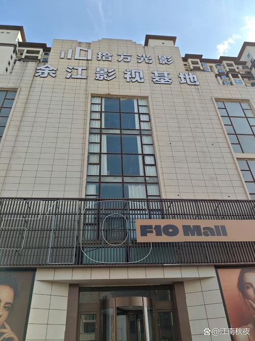 国产女人av一级一区二区三区的相关介绍