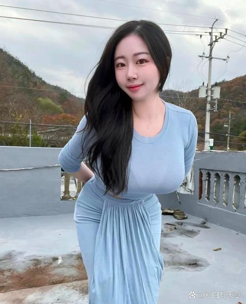 撸撸射影院的相关介绍