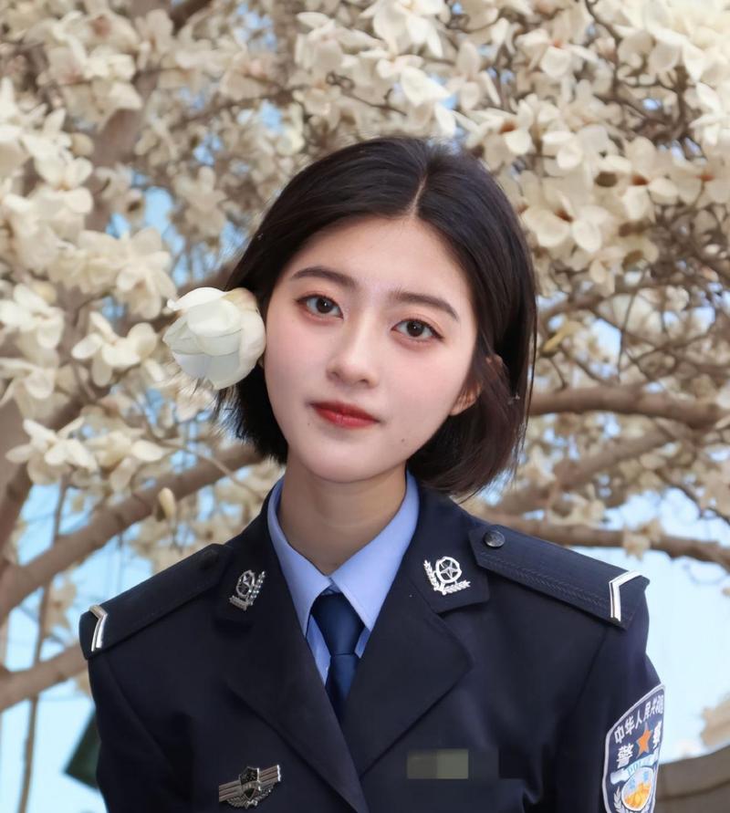 强d女人免费的相关介绍